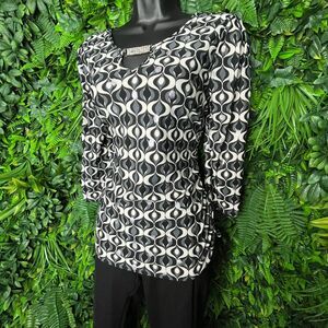 COMO BLACK Tops Women Small Black White Blouse Silver Accent Stoned Buckle  0370